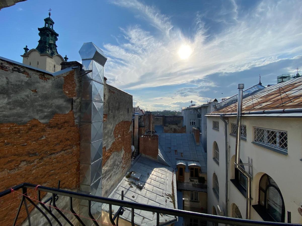 Grand Apartments On Rynok Square Lvov Exteriér fotografie