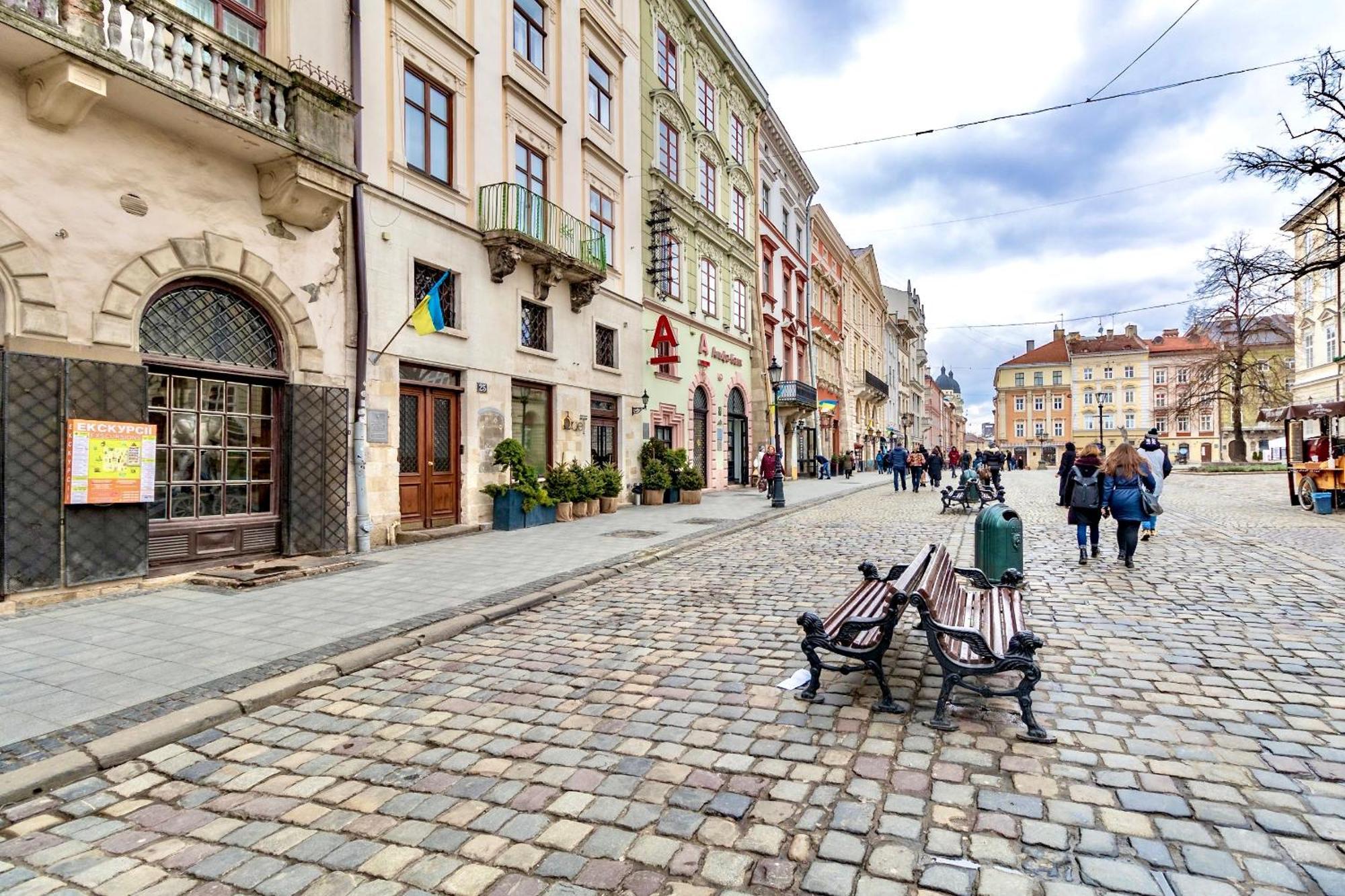 Grand Apartments On Rynok Square Lvov Exteriér fotografie
